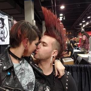 Meet your Posher, Kristin